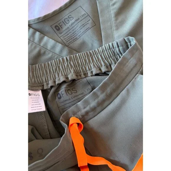 FIGS Women’s Medical Scrubs Moss (Olive Green) XXS - Picture 6 of 6